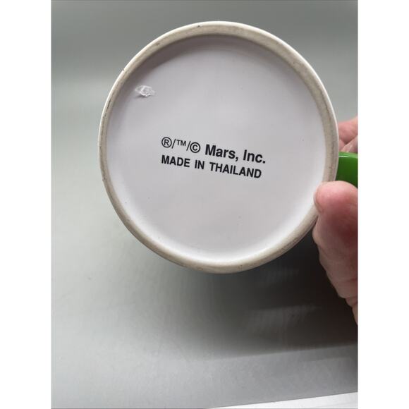 Collectible 2012 M&M's Original Green Character Ceramic Mug Candy Coffee Cup - Picture 8 of 8